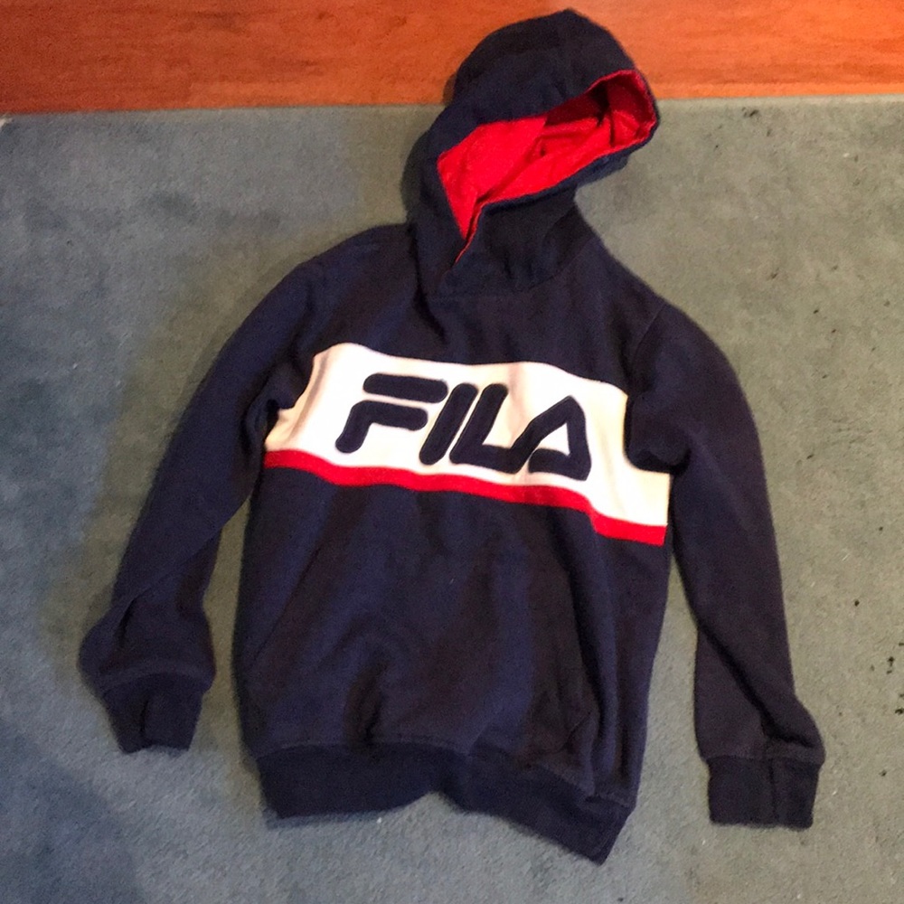 Sweatshirt